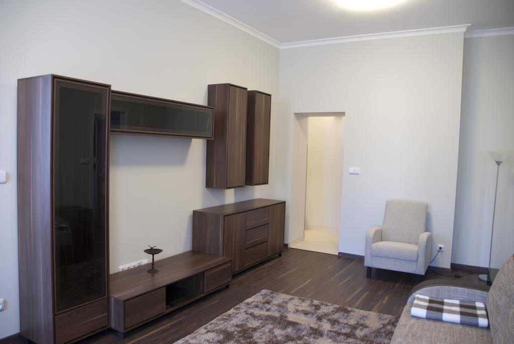 Apartman U Kolonady Karlovy Vary Habitación foto